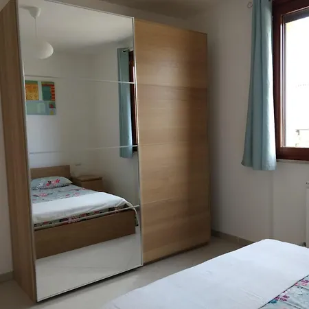 Lägenhet Relax - Terrazzo Vivibile, Clima E Navetta