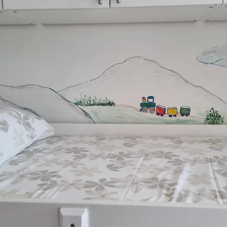 아파트 Relax - Terrazzo Vivibile, Clima E Navetta *