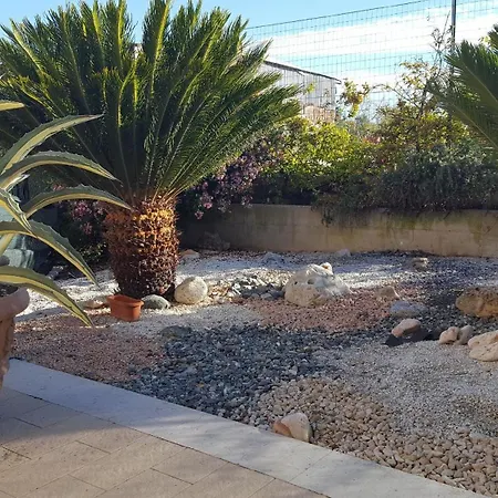 아파트 Relax - Terrazzo Vivibile, Clima E Navetta 시롤로